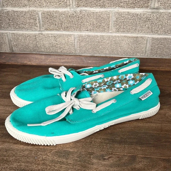 Keen Sneakers Size 8 - Picture 2 of 10